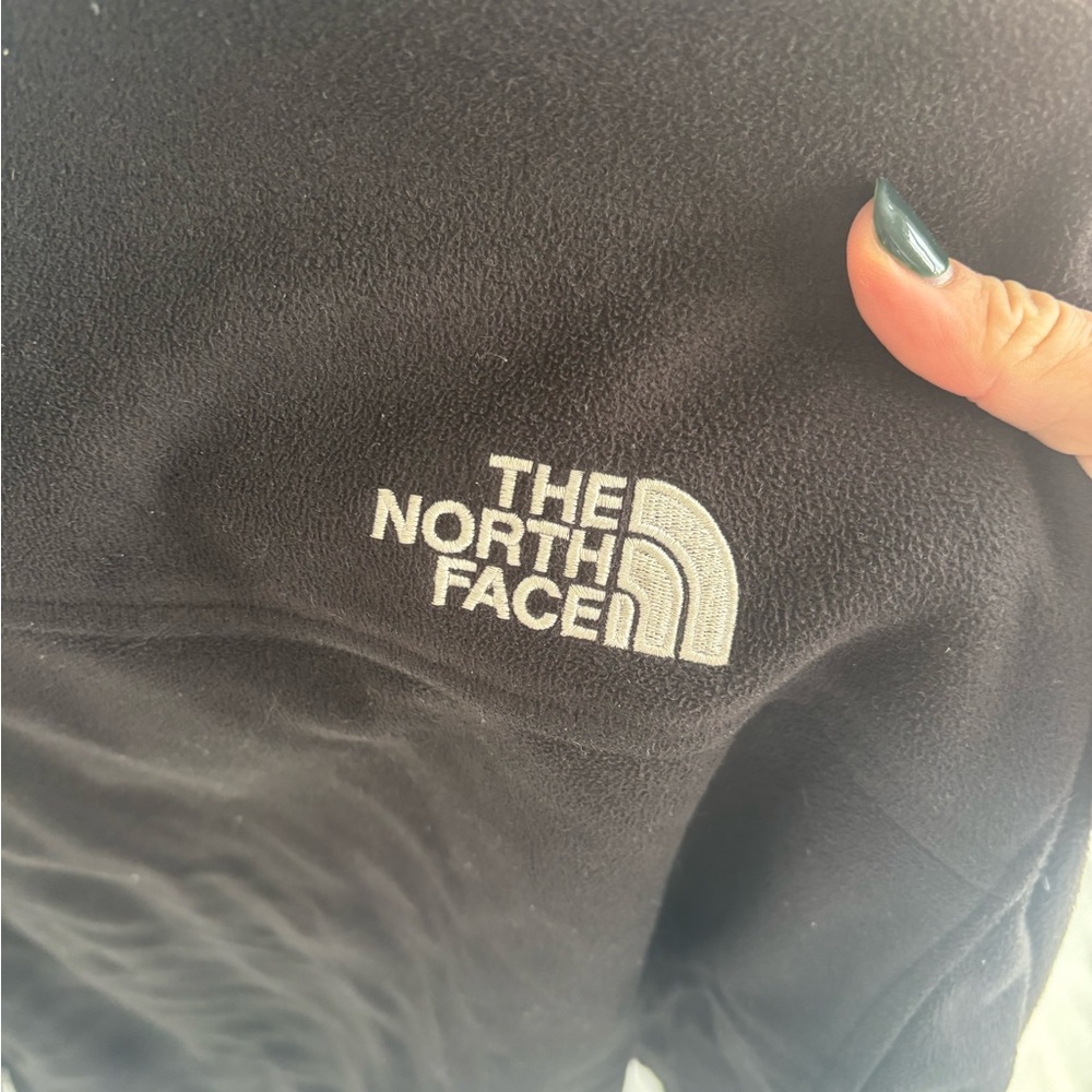 North Face Jacket - Picture 4 of 4